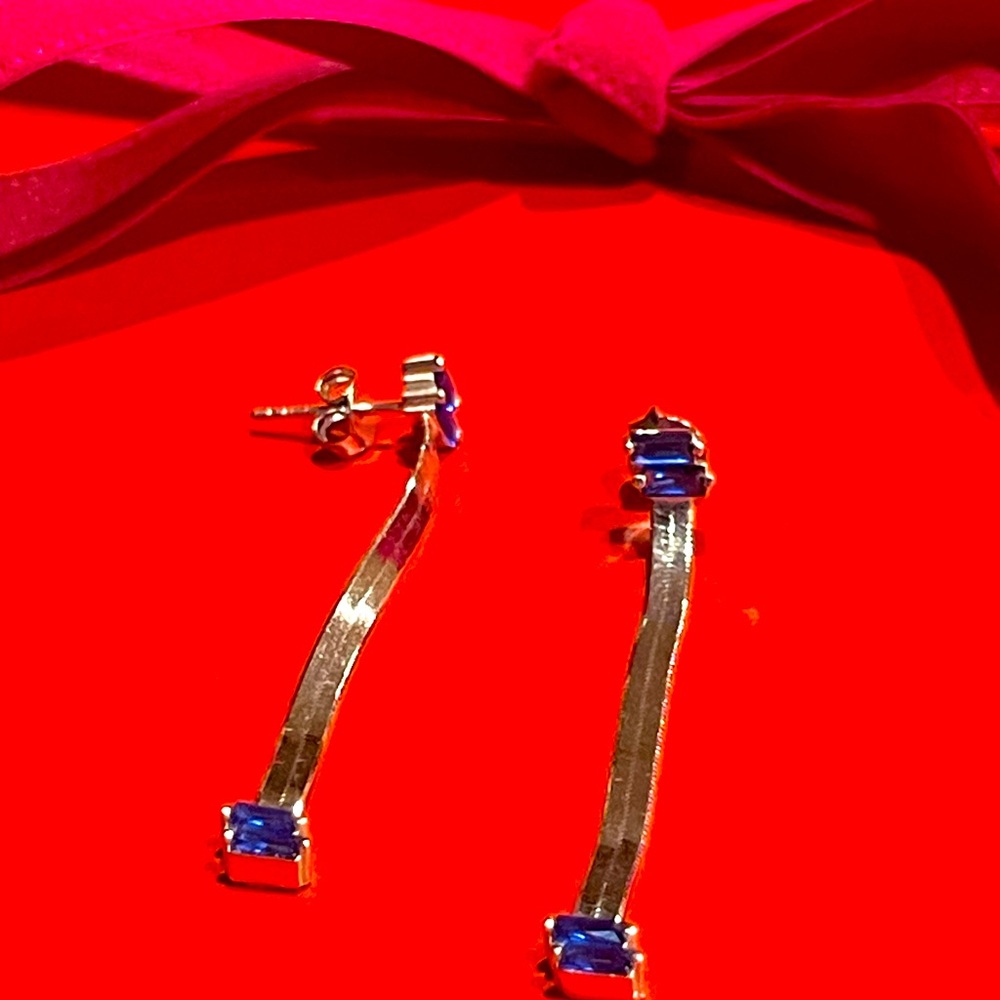 🩵✨🕊️ Italian Chain Baguette Sapphire Earrings - 925 Silver